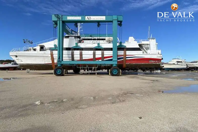 Katamaran keur dijual