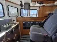 Kapal penarik keur dijual