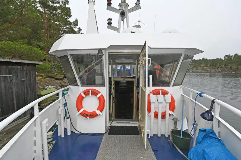Kapal pesiar keur dijual