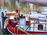 Kapal pangangkut barang curah keur dijual