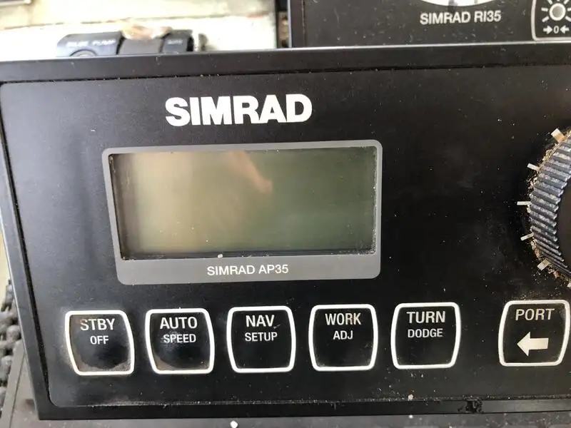 Kapal keruk keur dijual