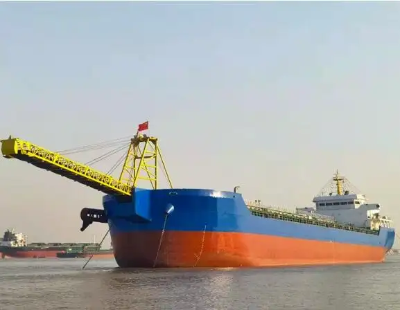 Kapal keruk keur dijual