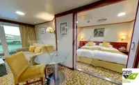 Kapal pesiar keur dijual