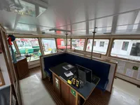 Kapal pasokan keur dijual