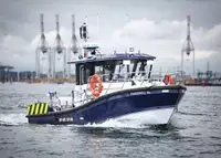 Parahu patroli pikeun dijual