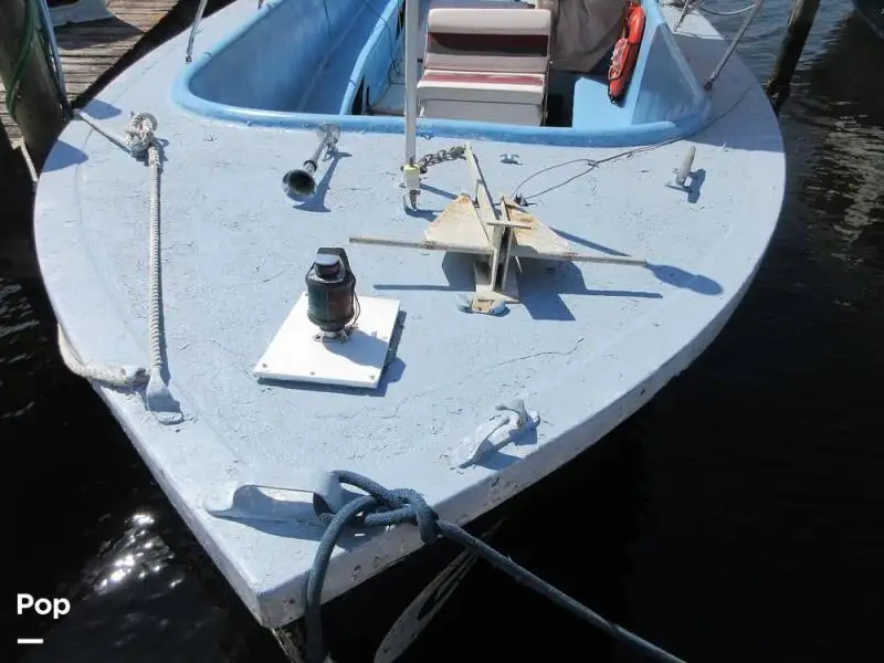 Kapal pesiar-feri keur dijual