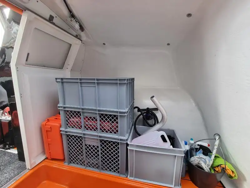 Kapal kontainer keur dijual