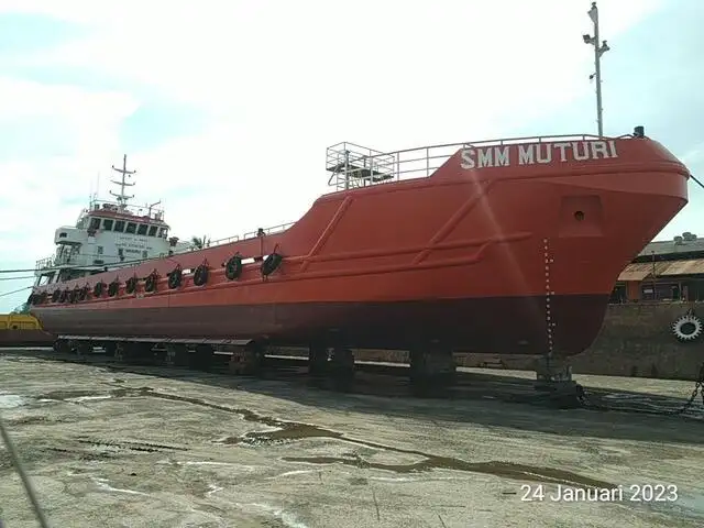 Kapal tangki minyak/bahan kimia keur dijual