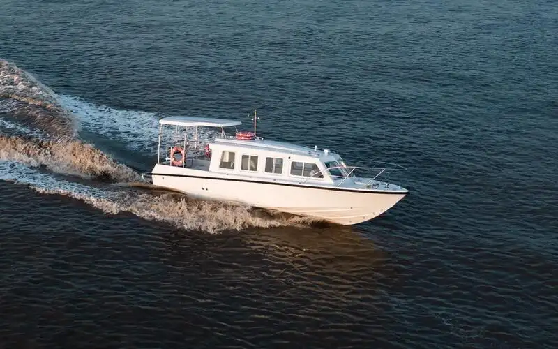 Kapal pesiar keur dijual