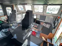 Kapal kerja keur dijual
