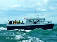 Katamaran pikeun dijual