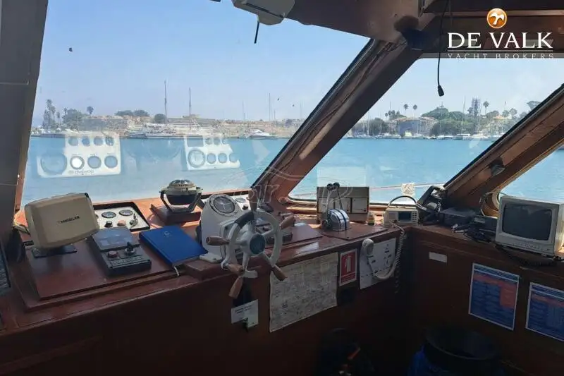 Kapal penarik keur dijual