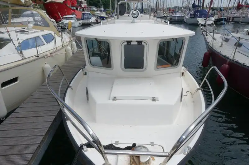 Kapal kerja keur dijual