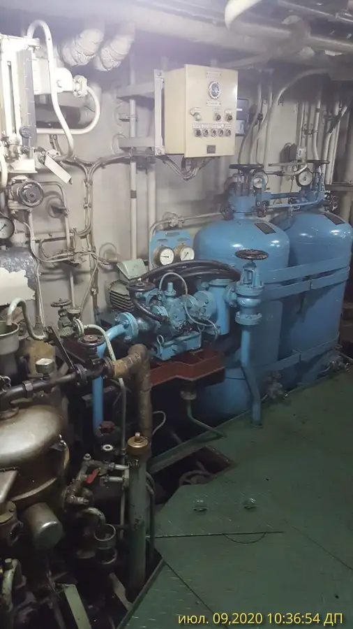 Kapal keruk keur dijual