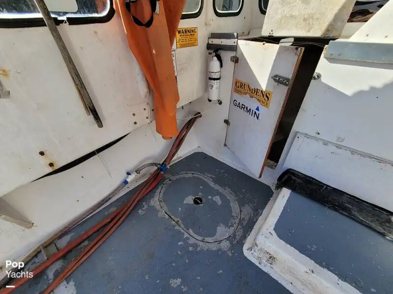 Kapal pangolahan lautan keur dijual