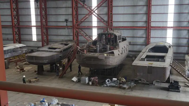 Kapal penarik keur dijual