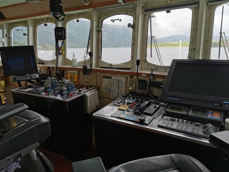 Kapal pangangkut barang curah keur dijual