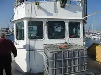 Kapal kerja keur dijual