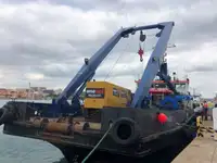 Kapal kerja keur dijual