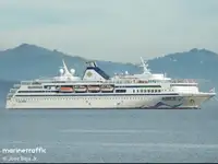 Kapal pesiar keur dijual