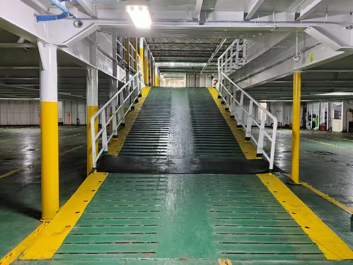 Kapal Ro-Ro keur dijual