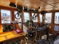 Kapal penarik keur dijual