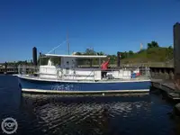 Kapal pesiar keur dijual