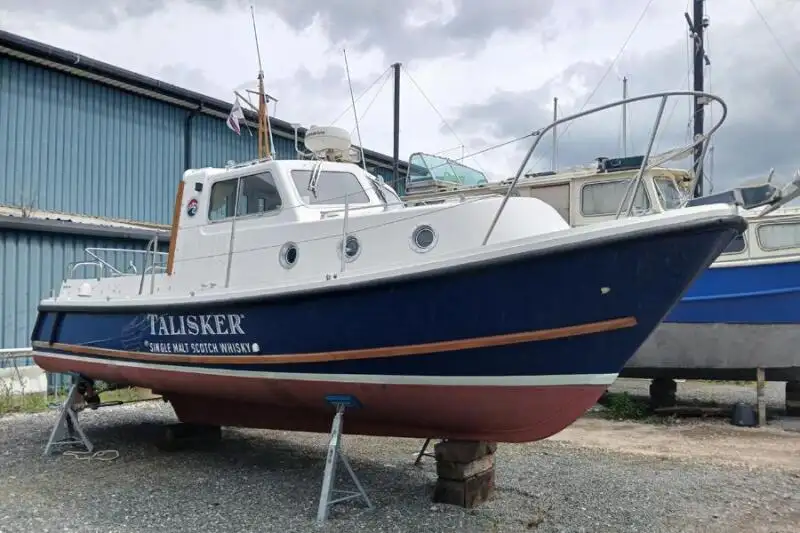 Kapal kerja keur dijual