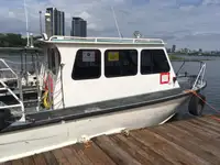 Kapal survey pikeun dijual