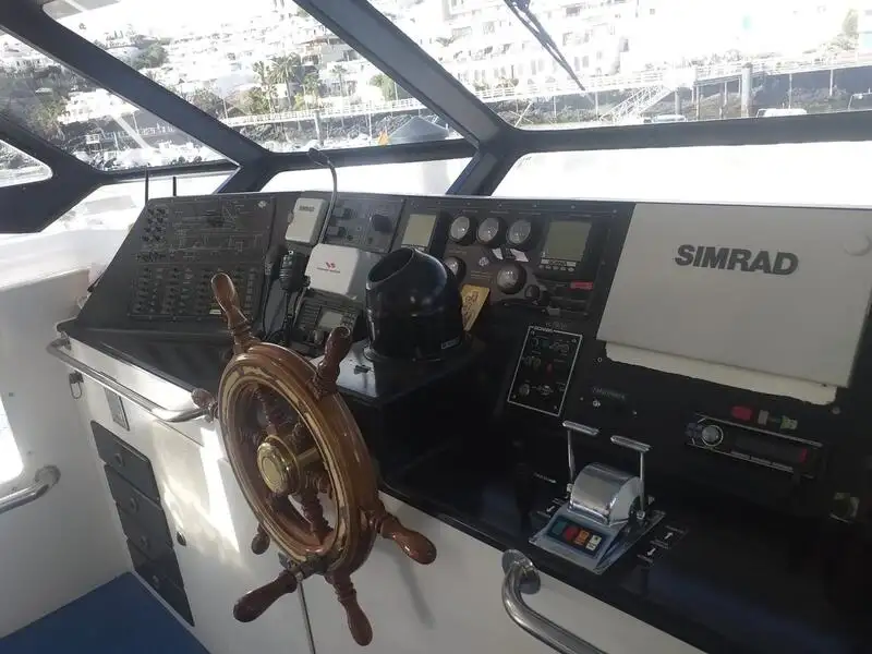 Kapal pesiar keur dijual