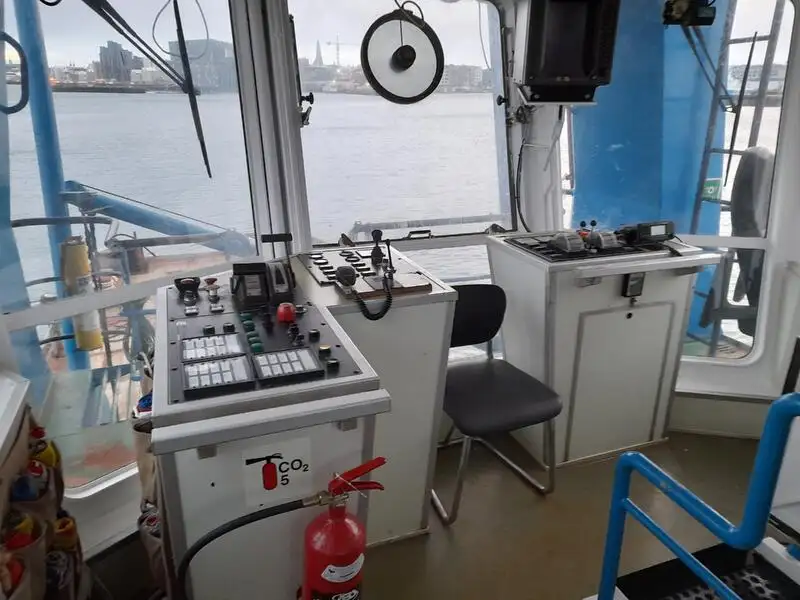 Kapal penarik keur dijual