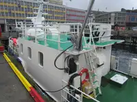 Kapal penarik keur dijual