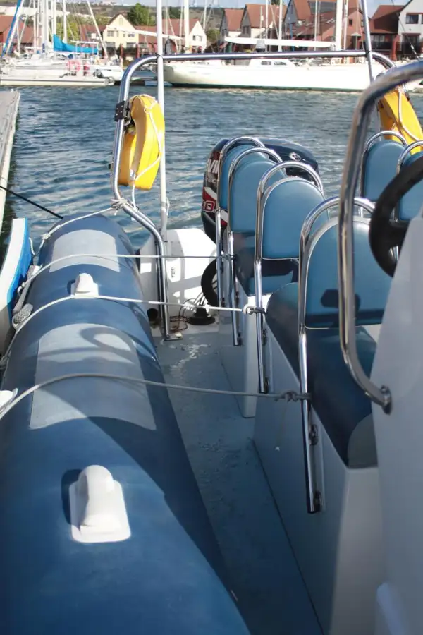 Kapal tiup keur dijual