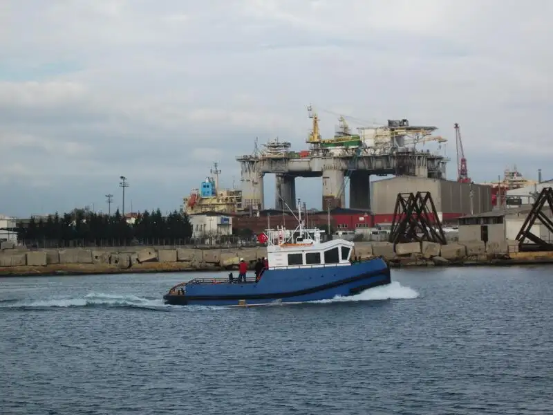 Kapal penarik keur dijual