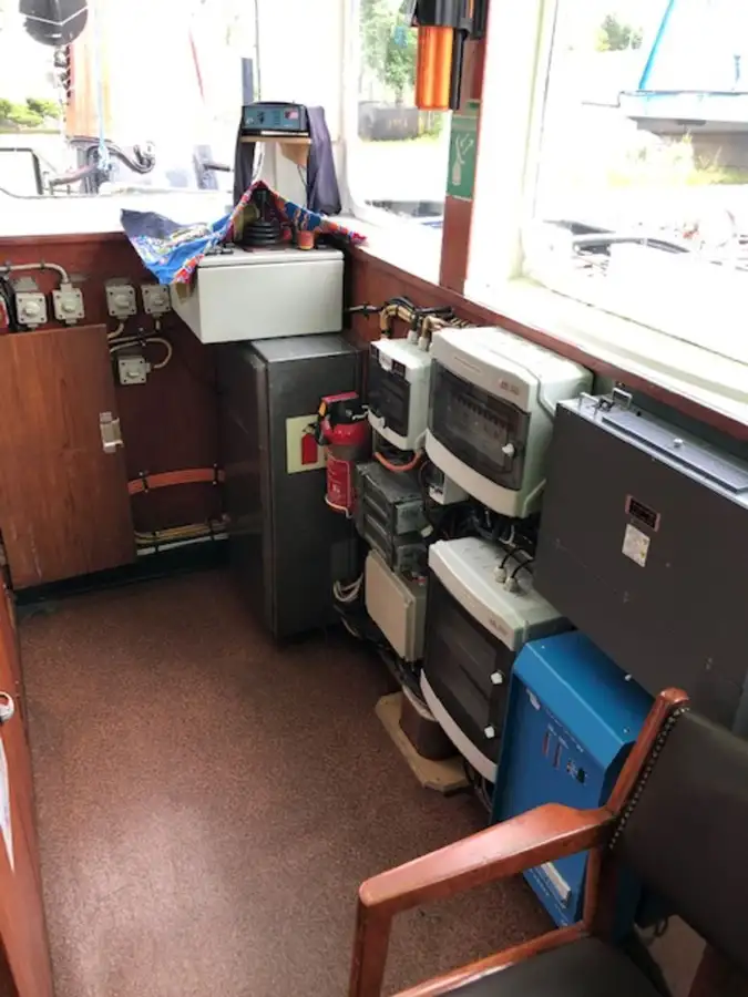 Kapal penarik keur dijual