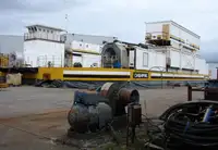 Tongkang keur dijual