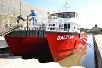 Wind farm service vessel pikeun dijual
