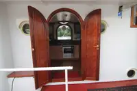 Kapal pesiar keur dijual