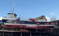 Kapal kerja keur dijual