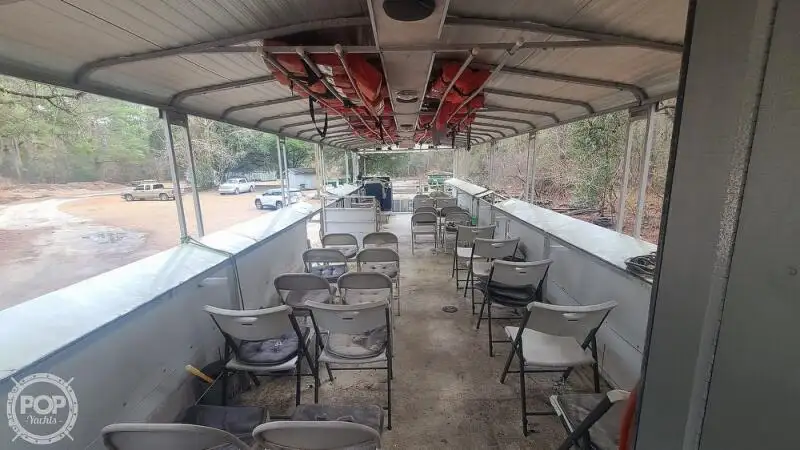 Kapal pesiar keur dijual