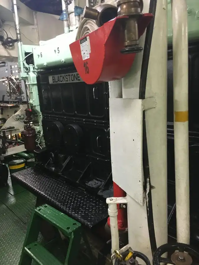 Kapal Pangiriman Cepat (FSV) keur dijual