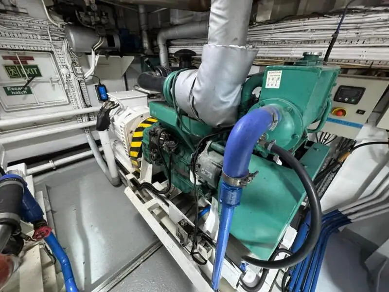 Kapal kontainer keur dijual