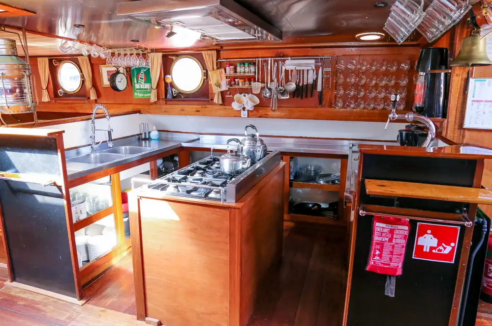 Yacht keur dijual
