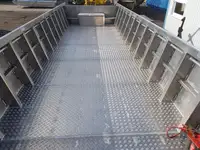Kapal pendaratan, tangki keur dijual
