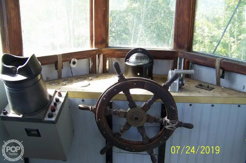 Kapal penarik keur dijual