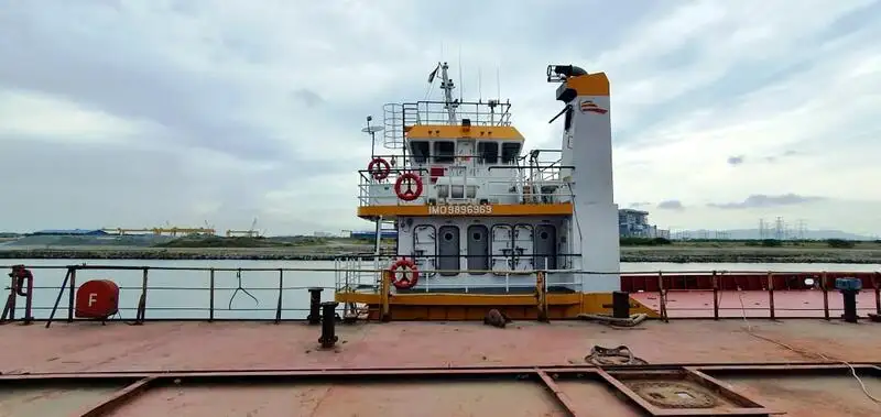 Kapal pendaratan, tangki keur dijual