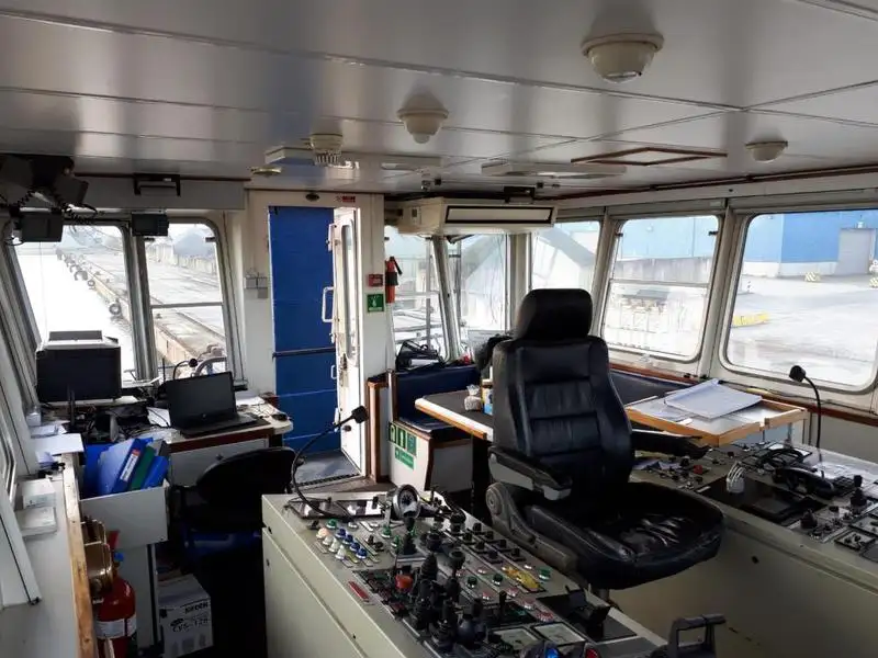 Kapal penarik keur dijual