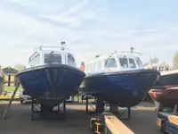 Kapal survey pikeun dijual