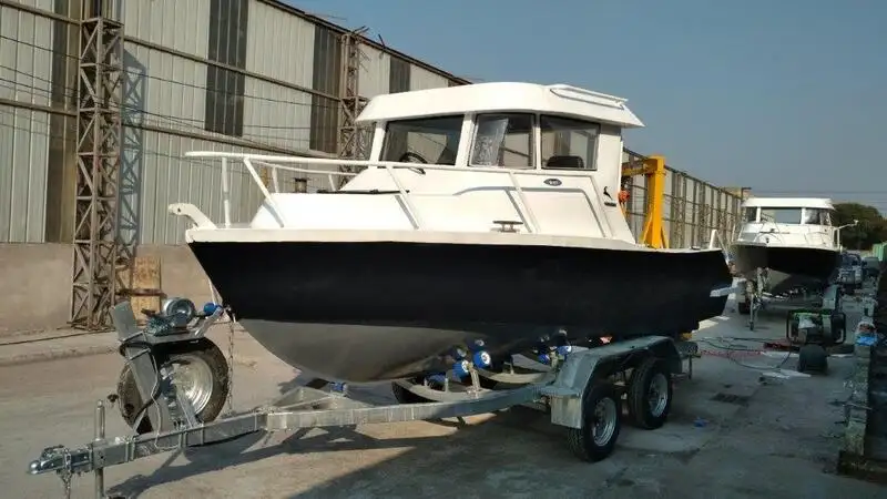 Kapal kerja keur dijual