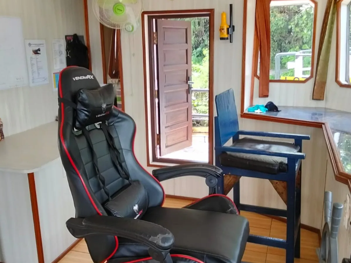 Kapal pendaratan, tangki keur dijual